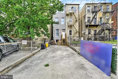 221 E Lafayette Avenue, Baltimore, MD 21202 - Photo 29