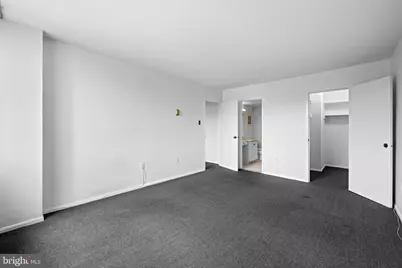 1 E University Parkway #502, Baltimore, MD 21218 - Photo 19