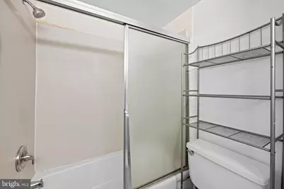 1 E University Parkway #502, Baltimore, MD 21218 - Photo 25