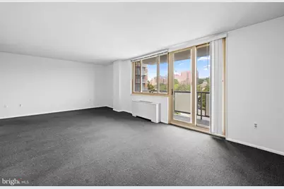 1 E University Parkway #502, Baltimore, MD 21218 - Photo 9