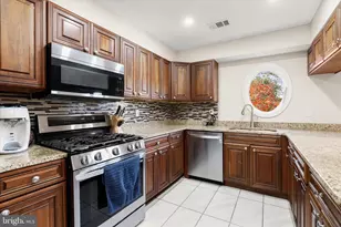 352 Homeland Southway, Baltimore, MD 21212 - Photo 11