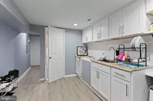 406 S Smallwood St, Baltimore, MD 21223 - Photo 15