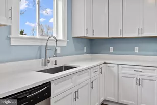 4404 Lasalle Ave, Baltimore, MD 21206 - Photo 23