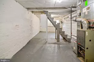 1147 Sargeant St, Baltimore, MD 21223 - Photo 17