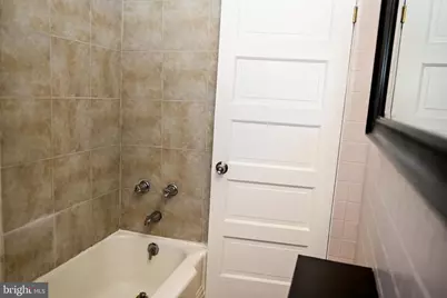 744 E 36th Street, Baltimore, MD 21218 - Photo 25