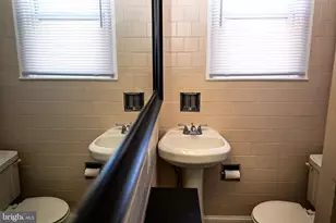 744 E 36th St, Baltimore, MD 21218 - Photo 23