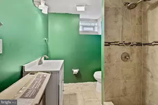 4811 Calumet Ave, Baltimore, MD 21206 - Photo 17