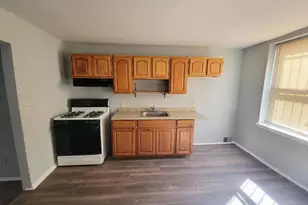 2845 Harlem Ave, Baltimore, MD 21216 - Photo 7