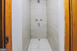 1800 Burnwood Rd, Baltimore, MD 21239 - Photo 33