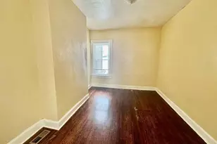 1942 W Fayette St, Baltimore, MD 21223 - Photo 9