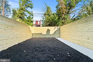 2644 Oswego Ave, Baltimore, MD 21215 - Photo 27