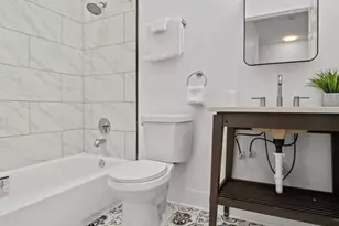 2644 Oswego Ave, Baltimore, MD 21215 - Photo 15