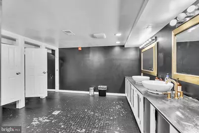 518 N Charles N N, Baltimore, MD 21201 - Photo 21