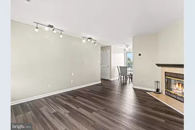 911 Charles Street S #409, Baltimore, MD 21201 - Photo 5