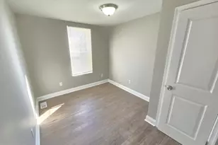 3169 Ravenwood Ave, Baltimore, MD 21213 - Photo 9