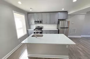 3169 Ravenwood Ave, Baltimore, MD 21213 - Photo 5