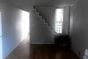 511 N Port St, Baltimore, MD 21205 - Photo 3
