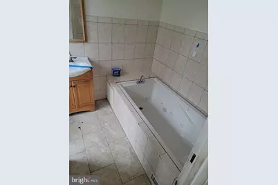 3011 Kenyon Avenue, Baltimore, MD 21213 - Photo 11