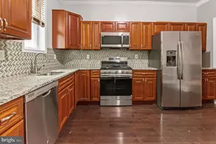 348 Whitridge Ave, Baltimore, MD 21218 - Photo 11