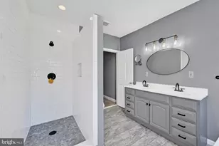 2527 Foster Ave, Baltimore, MD 21224 - Photo 21