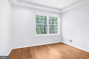 2317 E Fairmount Ave, Baltimore, MD 21224 - Photo 23