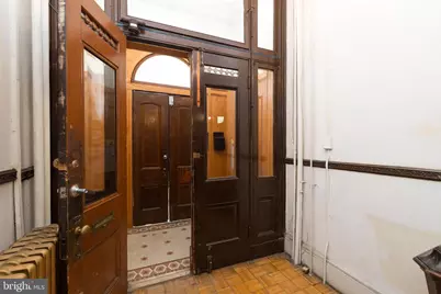 18 W Franklin Street, Baltimore, MD 21201 - Photo 3