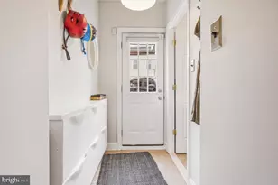 801 S East Ave, Baltimore, MD 21224 - Photo 11