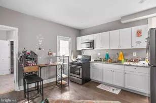 449 S Augusta Ave, Baltimore, MD 21229 - Photo 11