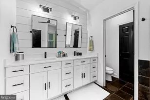 1252 Dockside Cir, Baltimore, MD 21224 - Photo 33