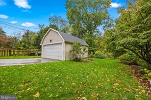 307 E Lake Ave, Baltimore, MD 21212 - Photo 43