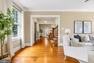 307 E Lake Ave, Baltimore, MD 21212 - Photo 9