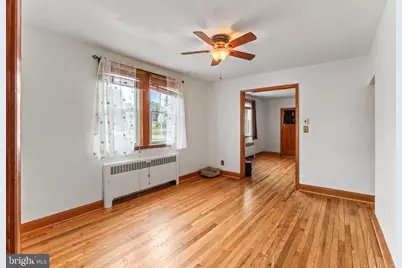 6201 Carter Avenue, Baltimore, MD 21214 - Photo 9