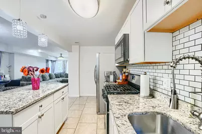 4054 Hilton Road, Baltimore, MD 21215 - Photo 7