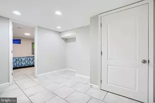 4054 Hilton Rd, Baltimore, MD 21215 - Photo 19