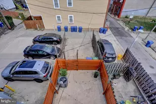 2308 E Fairmount Ave, Baltimore, MD 21224 - Photo 17