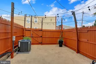 2308 E Fairmount Ave, Baltimore, MD 21224 - Photo 35