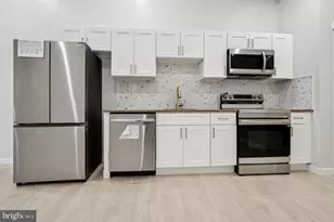 2416 N Charles St, Baltimore, MD 21218 - Photo 27