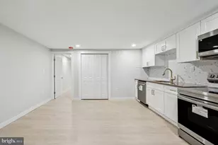 2416 N Charles St, Baltimore, MD 21218 - Photo 19