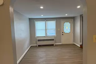 3648 Greenvale Rd, Baltimore, MD 21229 - Photo 5