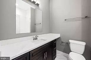 320 S Highland Ave, Baltimore, MD 21224 - Photo 13