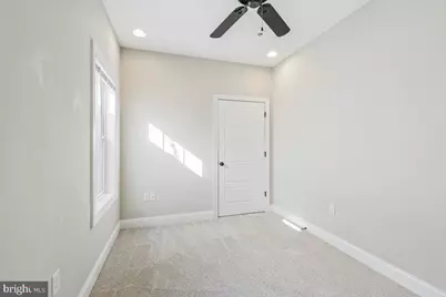 238 S Collington Avenue, Baltimore, MD 21231 - Photo 37