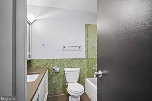 4000 N Charles St, Baltimore, MD 21218 - Photo 15