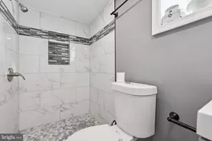 4801 Alhambra Ave, Baltimore, MD 21212 - Photo 33