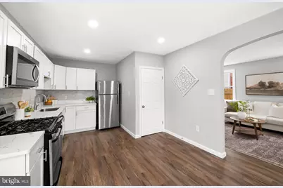4319 Valley View Avenue, Baltimore, MD 21206 - Photo 13