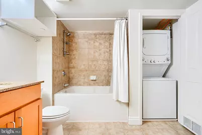 414 Water Street #2410, Baltimore, MD 21202 - Photo 17