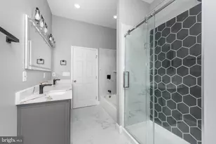 1064 W Fayette St, Baltimore, MD 21223 - Photo 29