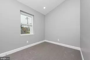 1064 W Fayette St, Baltimore, MD 21223 - Photo 17