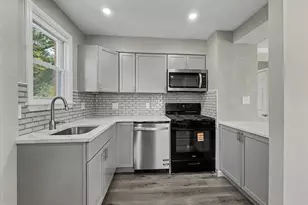 4917 Gilray Dr, Baltimore, MD 21214 - Photo 9