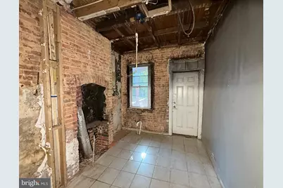 2422 Brentwood Avenue, Baltimore, MD 21218 - Photo 7