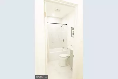 27 Monastery Avenue, Baltimore, MD 21229 - Photo 11